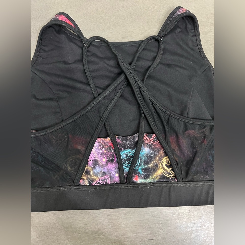 Torrid Her Universe Marvel Sports Bra - Picture 6 of 8